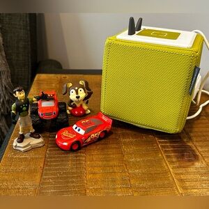 Toniebox + Mixed Tonies